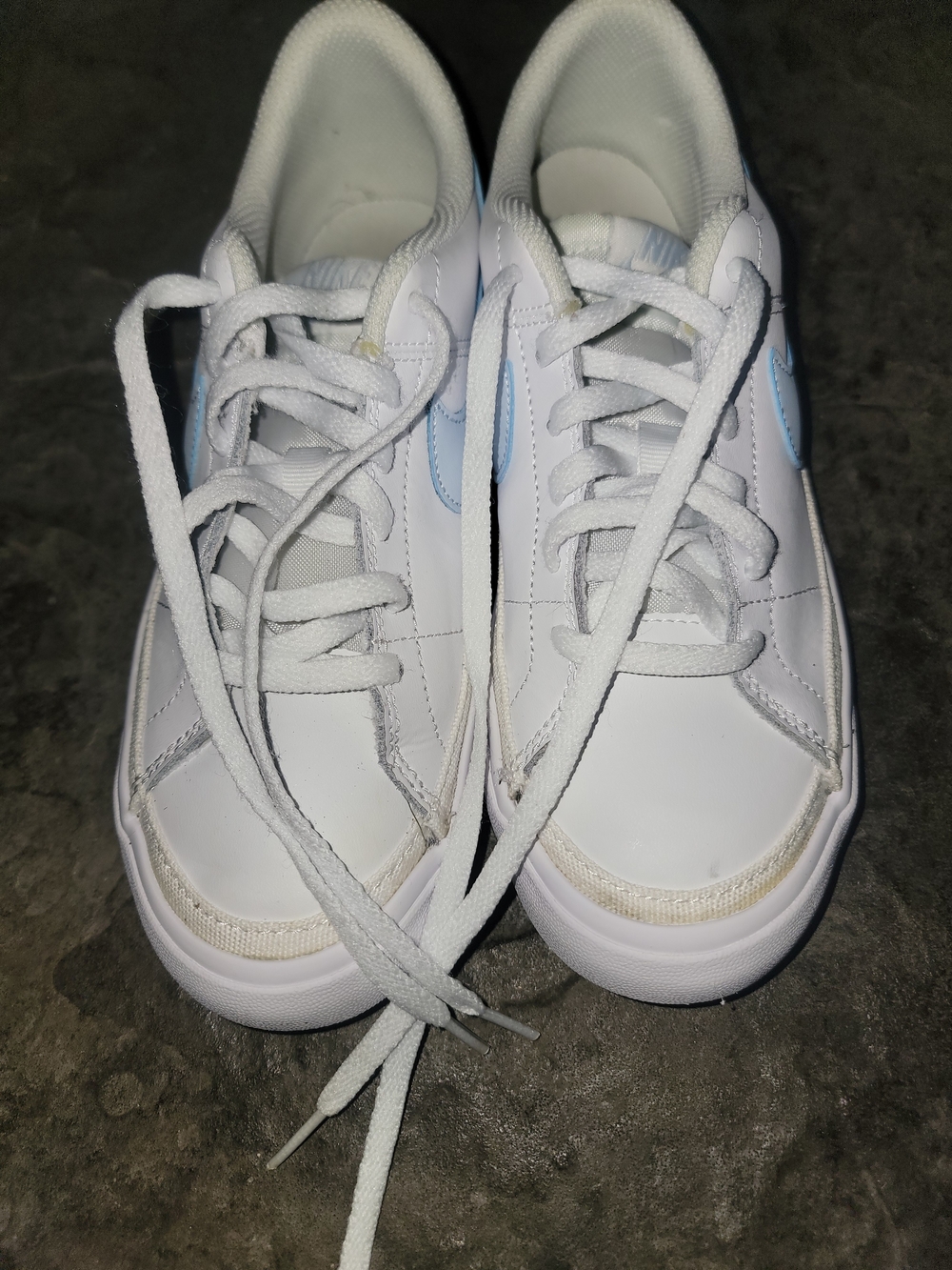 Girls Shoes - Nike - Picture 2 of 5